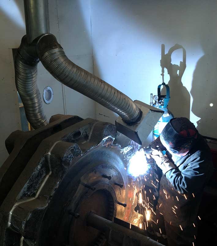 Trabajo de soldadura en ZEPOL